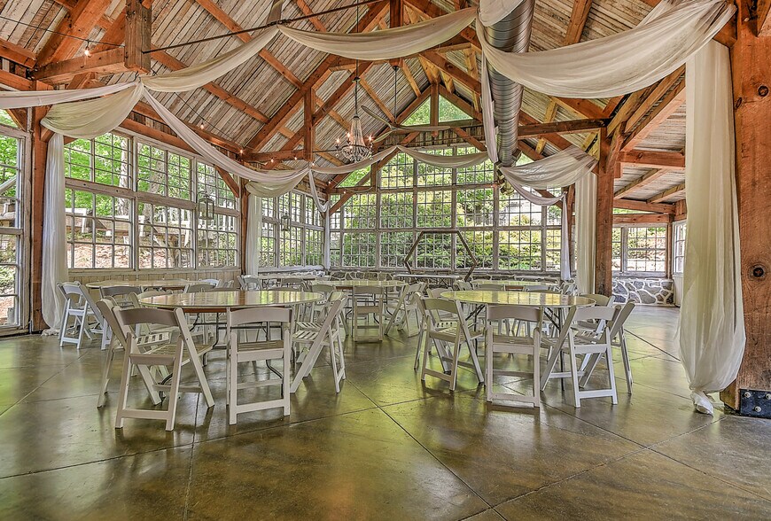 More Photos Of 715 Carson Creek Rd, Limestone Specialty For Sale