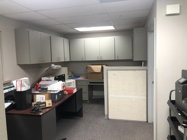 More Photos Of 3550 University Blvd S, Jacksonville Medical For Lease