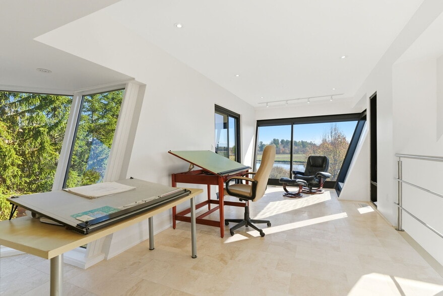 More Photos Of 2441 7th Line, Port Hope Airplane Hangar For Sale