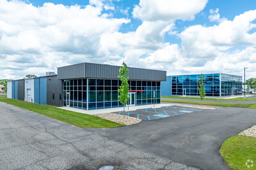 More Photos Of 1401 Mount Vernon Rd, Newark Unknown For Lease