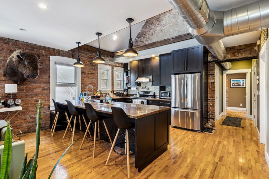 More Photos Of 801 Literary Rd, Cleveland Storefront Retail Residential For Sale
