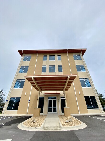 More Photos Of 1046 Mar Walt Dr, Fort Walton Beach Medical For Sale