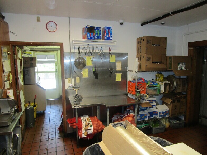 More Photos Of 1456 Lincoln Hwy, North Versailles Restaurant For Sale