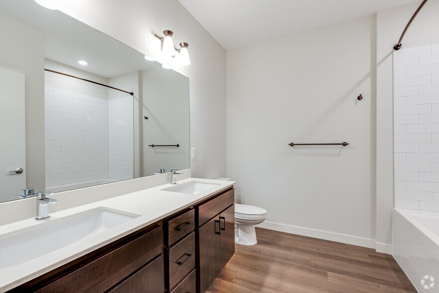 More Photos Of 2301 NE California St, Minneapolis Apartments For Lease