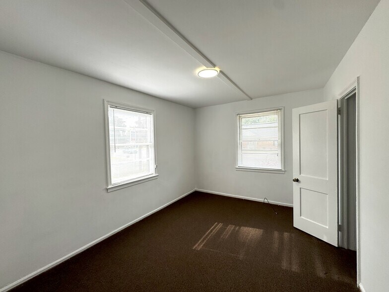 More Photos Of 237 Broad St, Sumter Apartments For Sale