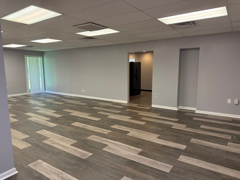 More Photos Of 1712 Clubhouse Rd, Reston Medical For Lease