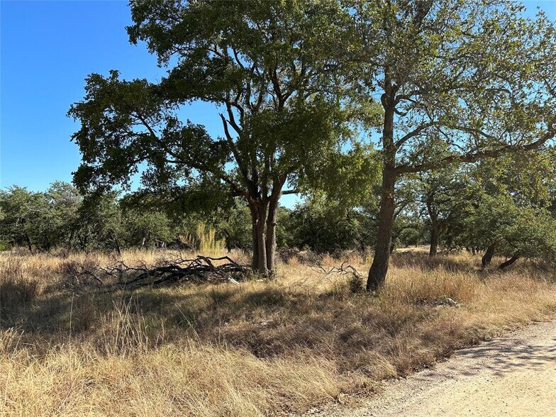 More Photos Of 22601 Ranch Road 12, Dripping Springs Warehouse For Sale