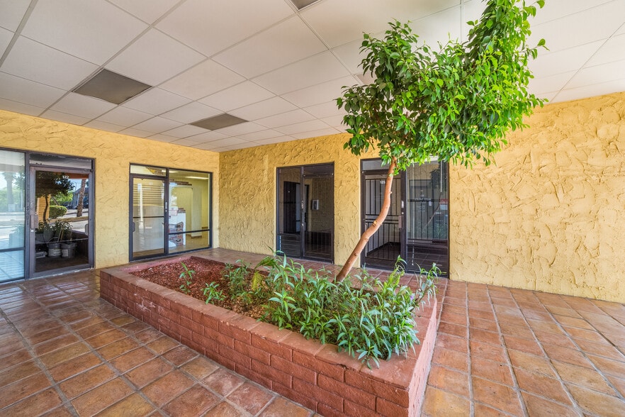 More Photos Of 1616 E Main St, Mesa Unknown For Lease