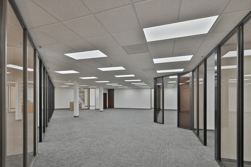 More Photos Of 6623-6625 Washington Blvd, Los Angeles Warehouse For Lease