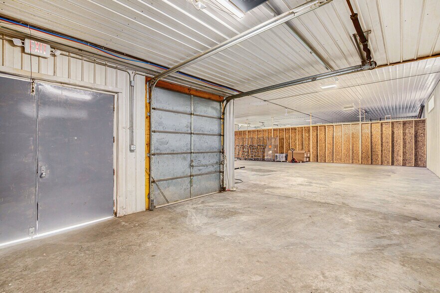 More Photos Of 3344 E Bristol Rd, Burton Warehouse For Sale