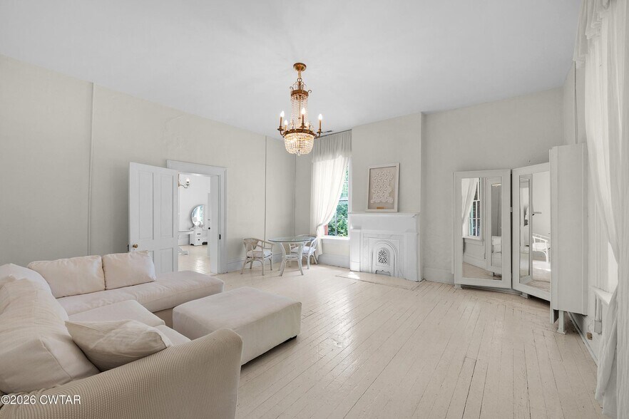 More Photos Of 428 N Cumberland St, Jackson Specialty For Sale