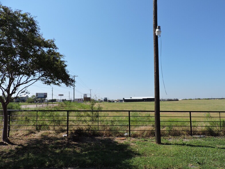 More Photos Of 0 St Hwy 198 hwy, Mabank Land For Sale