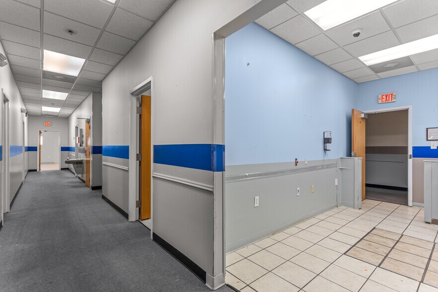 More Photos Of 18917 Joy Rd, Detroit Medical For Sale