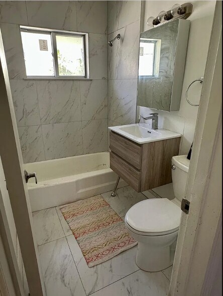 More Photos Of 11th St., Miami Beach Apartments For Sale