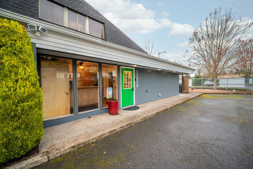 More Photos Of 12975 SW Grant St, Tigard Daycare Center For Sale