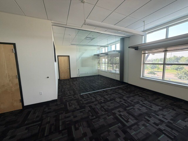 More Photos Of 320 E Vine Dr, Fort Collins Office For Lease