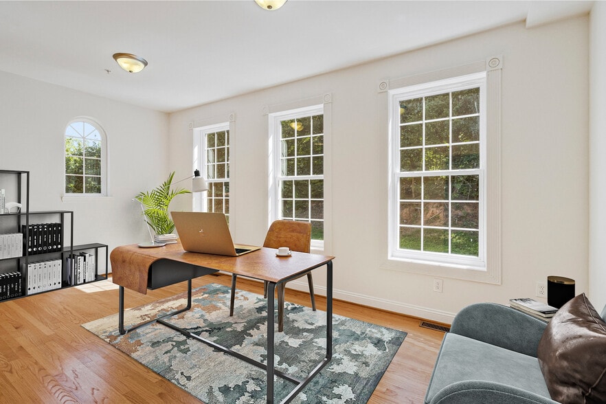 More Photos Of 10811 Electric Ave, Lanham Specialty For Sale