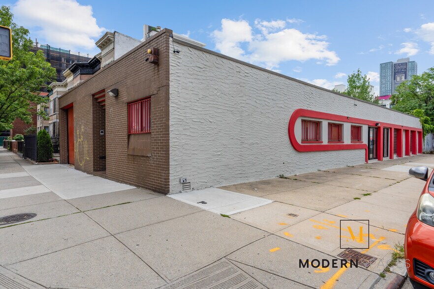 More Photos Of 4530 11th St, Long Island City Loft Creative Space For Lease