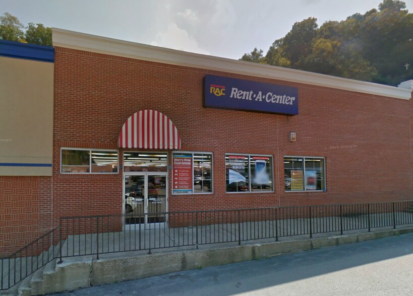 More Photos Of 1589 KY Hwy 15 S, Jackson Unknown For Lease