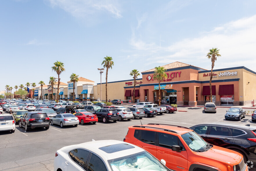 Primary Photo Of 3810-3870 S Maryland Pky, Las Vegas Unknown For Lease