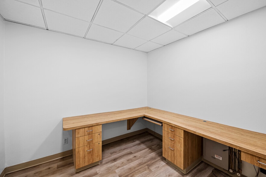 More Photos Of 1304 15th St, Santa Monica Medical For Lease