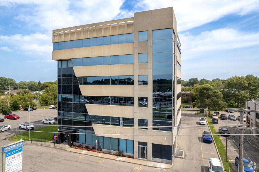 More Photos Of 3883 Boul Saint-Jean, Dollard-des-Ormeaux Office Residential For Lease