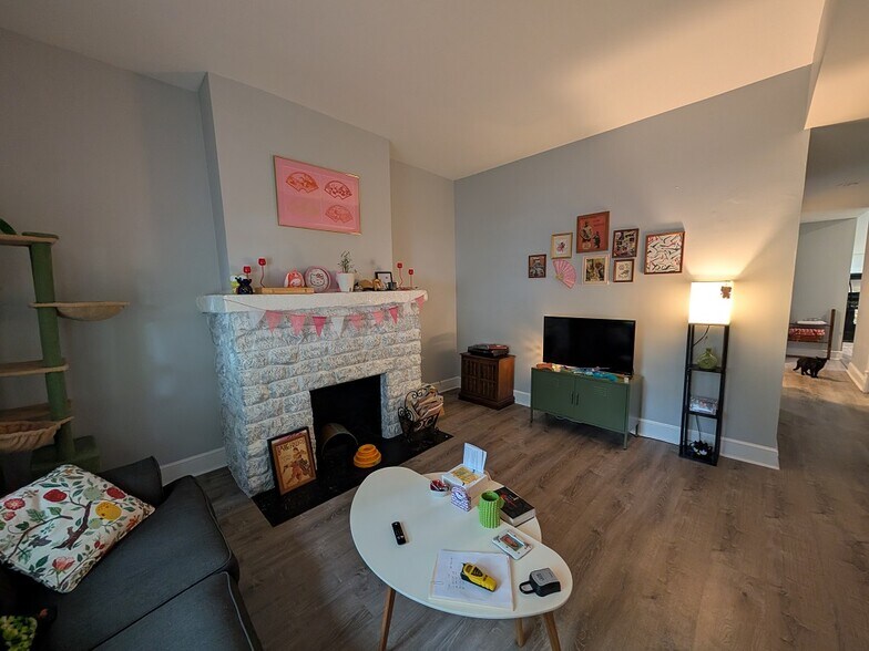 More Photos Of 1325 Hepburn Ave, Louisville Apartments For Sale