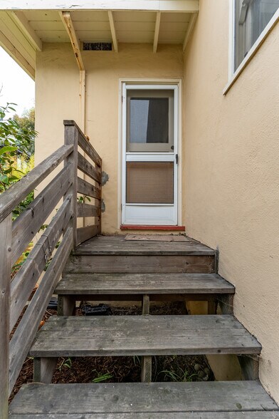 More Photos Of 1841-1843 Cedar St, Berkeley Apartments For Sale