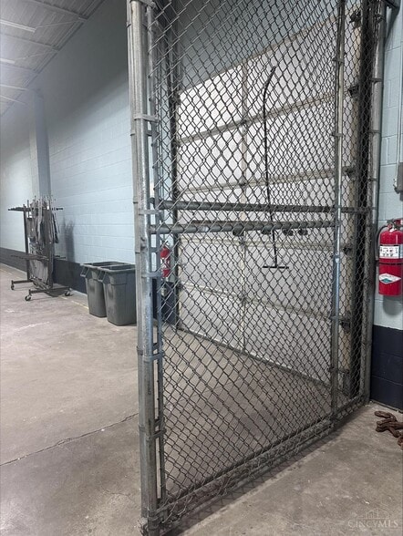 More Photos Of 1610 Stanley Ave, Dayton Food Processing For Sale
