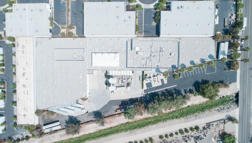More Photos Of 377 Kansas St, Redlands Manufacturing For Sale