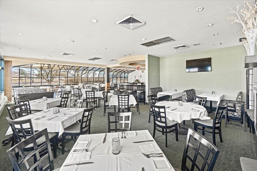 More Photos Of 14548 Pennsylvania Ave, Hagerstown Restaurant For Sale