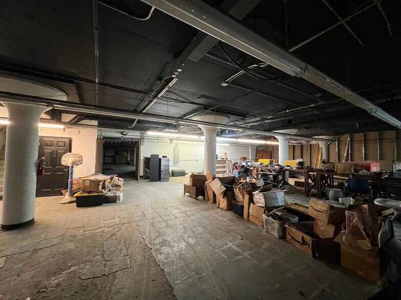 More Photos Of 777 S Main St, Memphis Warehouse For Sale