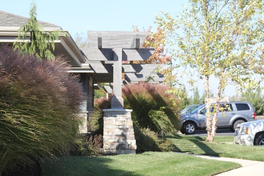 More Photos Of 10-24 Remick Blvd, Springboro Unknown For Sale