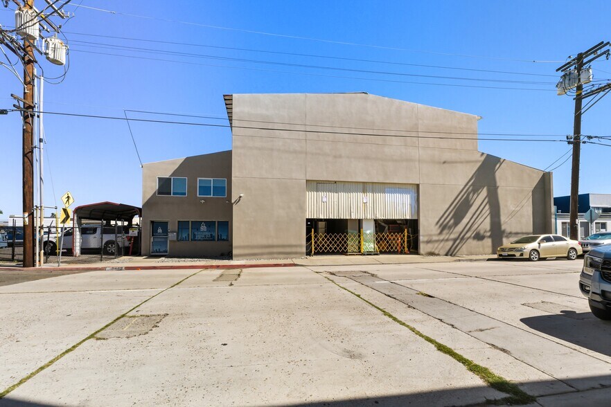 More Photos Of 3468 Hancock St, San Diego Warehouse For Sale