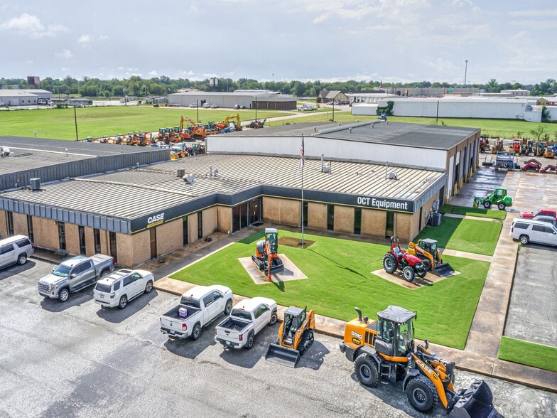 More Photos Of 12210 E 1st St, Tulsa Service For Lease