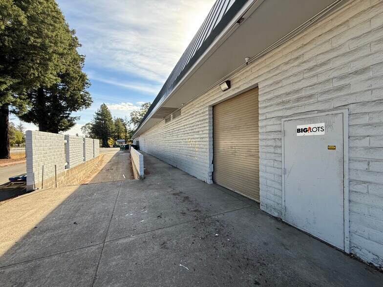 More Photos Of 115-285 S Orchard Ave, Ukiah Unknown For Lease