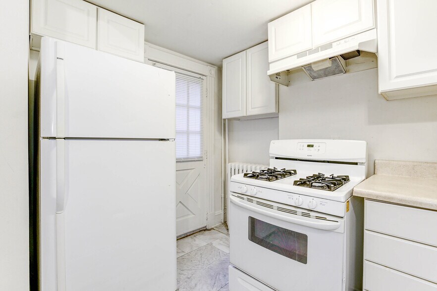 More Photos Of 1623 W Grace St, Richmond Apartments For Sale