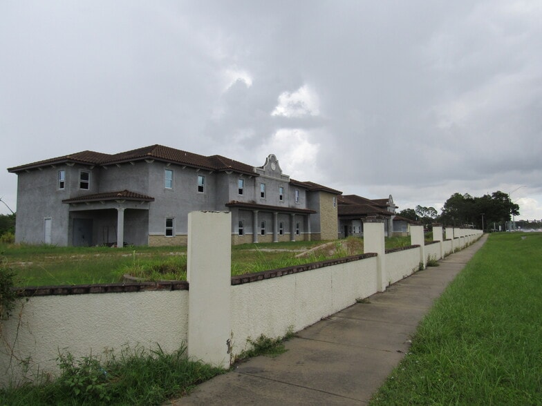 More Photos Of 4207 FL-64 SR, Bradenton Healthcare For Sale