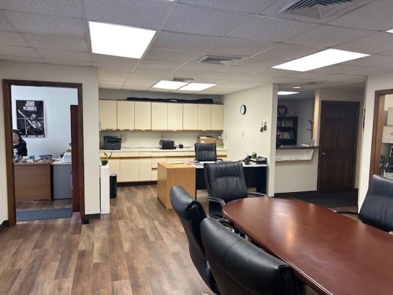 More Photos Of 155 Maple St, Springfield Medical For Sale