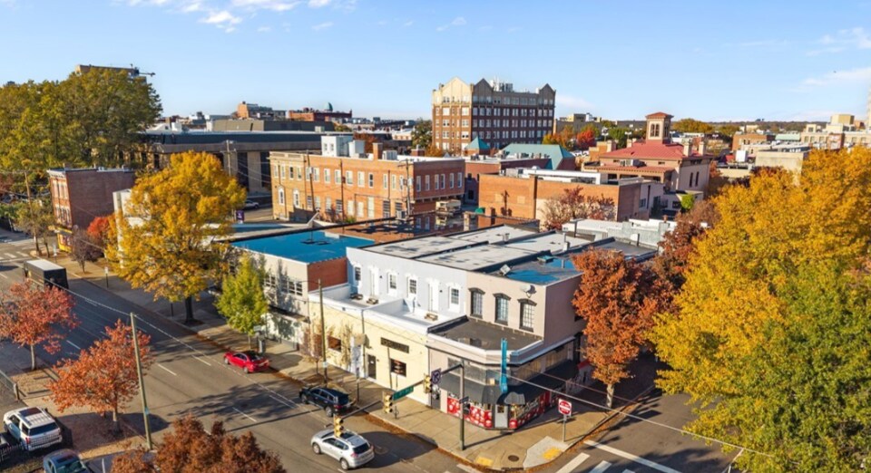 More Photos Of 214-216 E Main St, Richmond Storefront Retail Residential For Sale