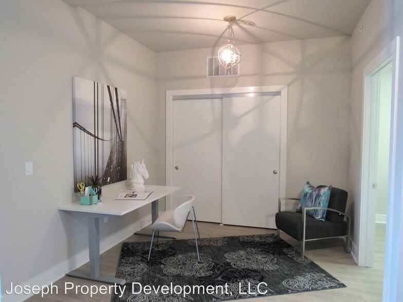 More Photos Of 4175 N Oakland Ave, Shorewood Multifamily For Sale