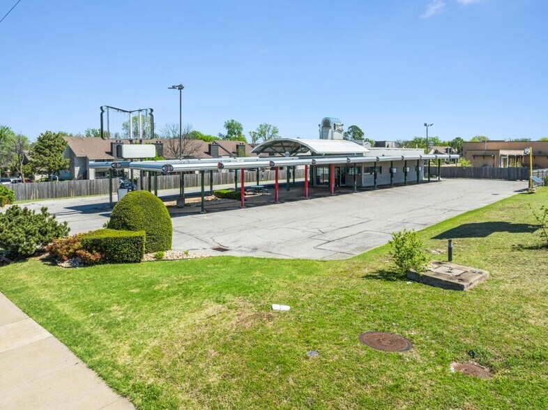 More Photos Of 3017 S 129th Ave, Tulsa Fast Food For Sale