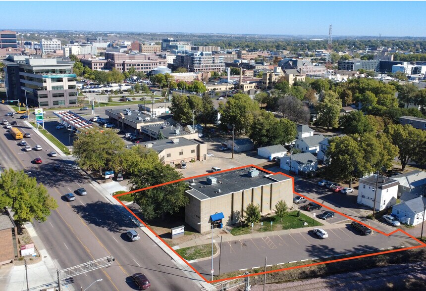 Primary Photo Of 630 S Minnesota Ave, Sioux Falls Office For Sale