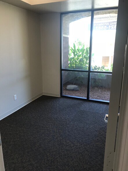 More Photos Of 5700 W Olive Ave, Glendale Medical For Lease