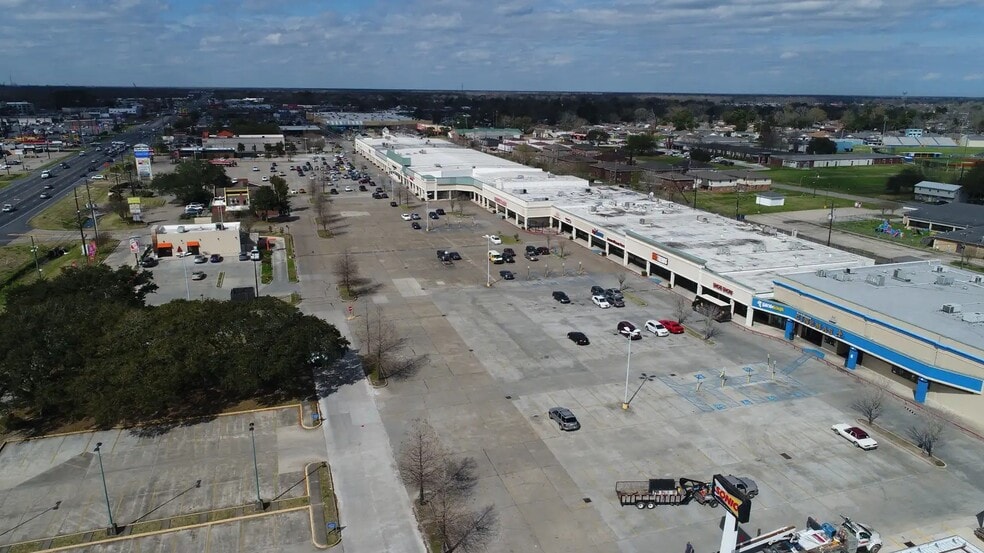 More Photos Of 1318 W Airline Hwy, La Place Unknown For Lease