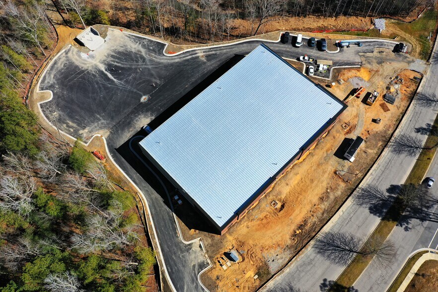 More Photos Of 3201 Waterfield Drive, Garner Flex For Lease