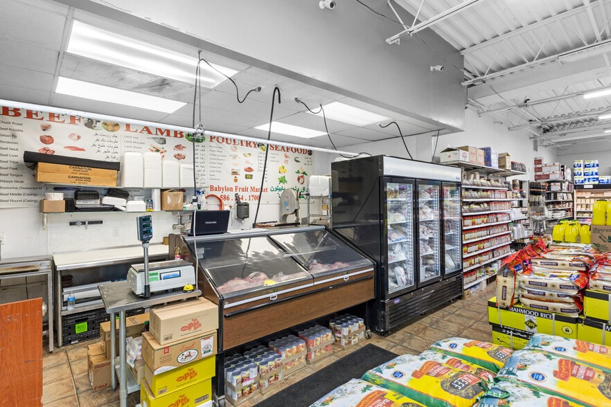 More Photos Of 36886 Ryan Rd, Sterling Heights Supermarket For Sale