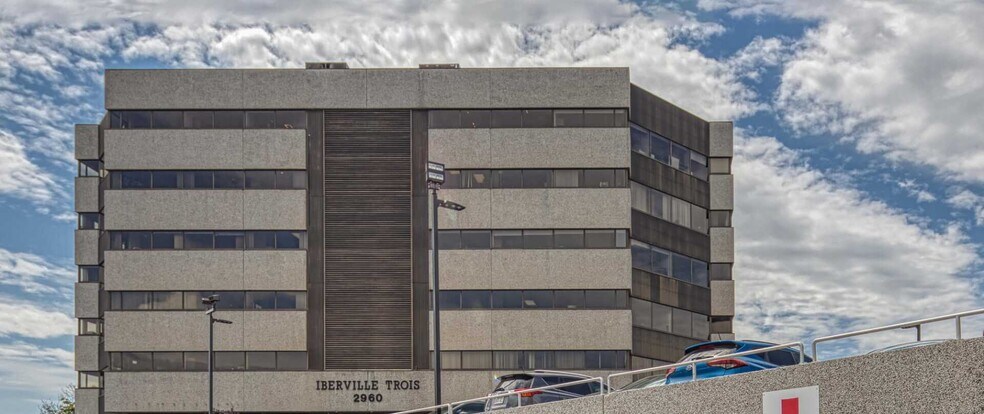 More Photos Of 2960 Boul Laurier, Québec Office For Lease