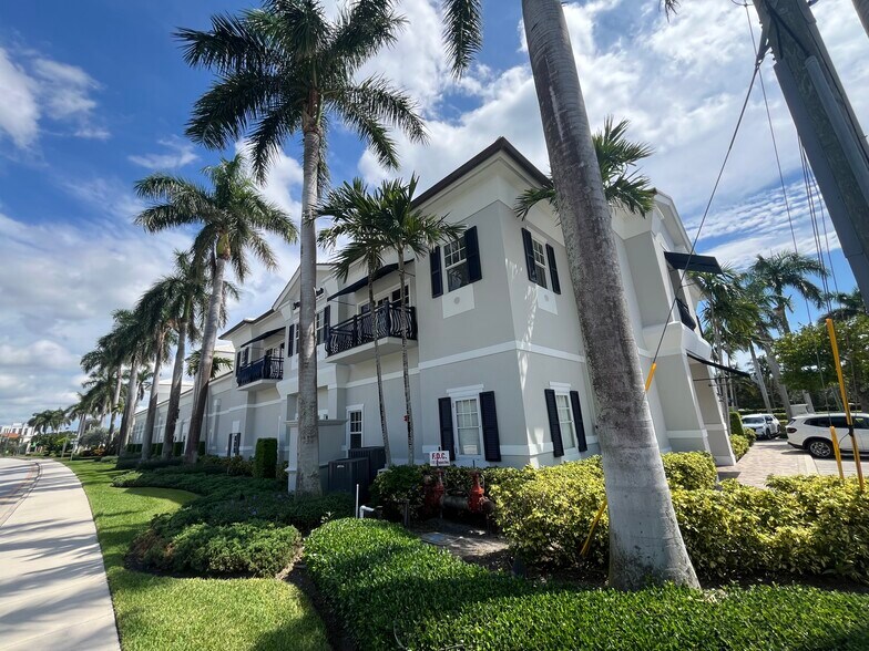 More Photos Of 1110-1120 S Federal Hwy, Delray Beach Storefront Retail Office For Lease