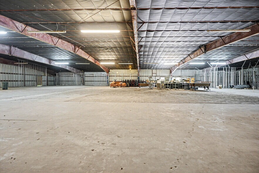 More Photos Of 37310 FM 521 Rd, Brazoria Distribution For Lease
